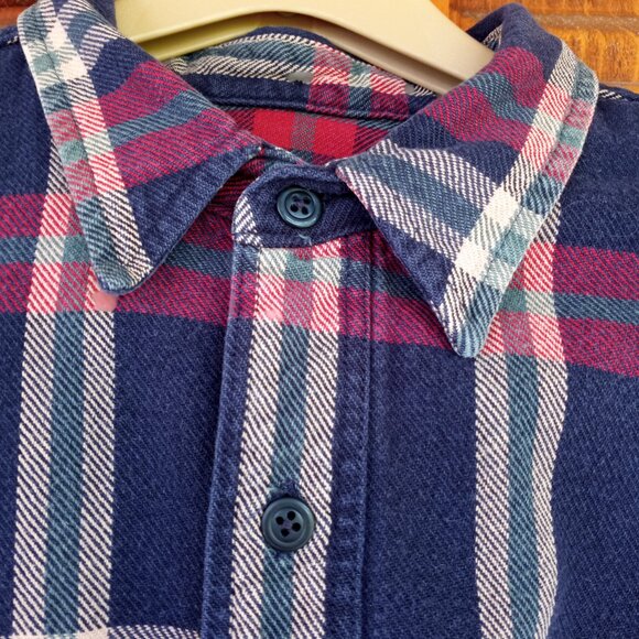 Eddie Bauer flannel shirt jacket - Picture 4 of 11